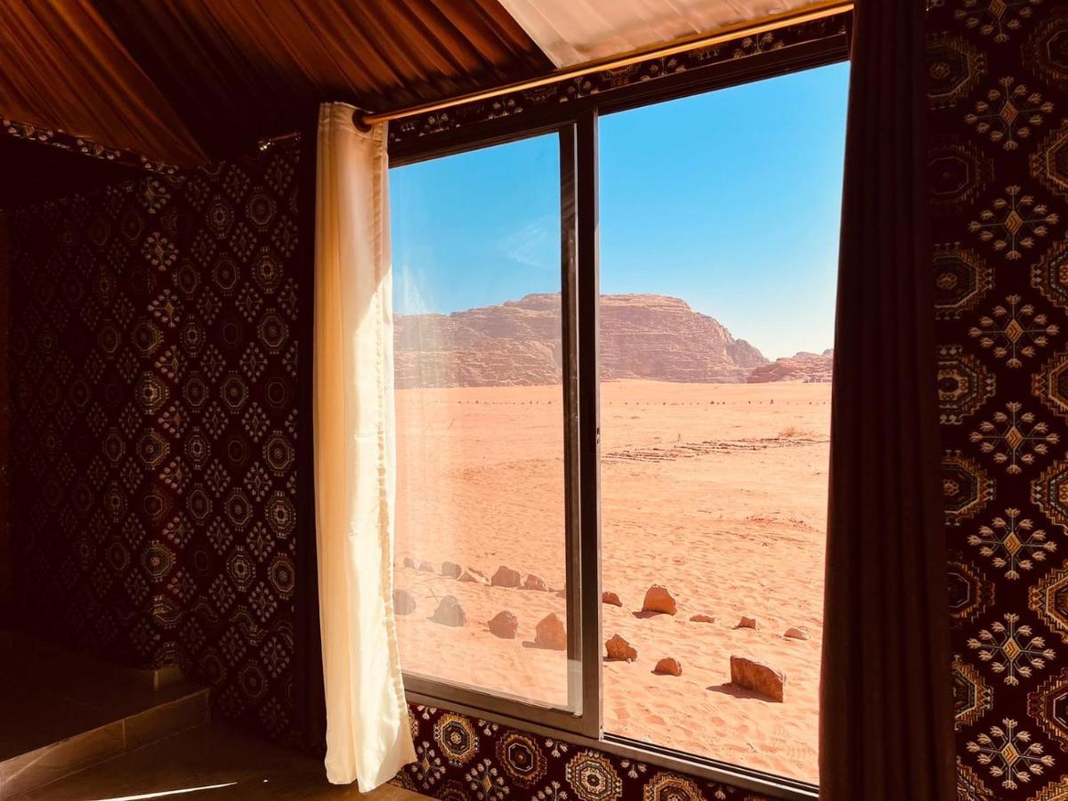 Wadi Rum Bedouin Tour With A Camp Экстерьер фото