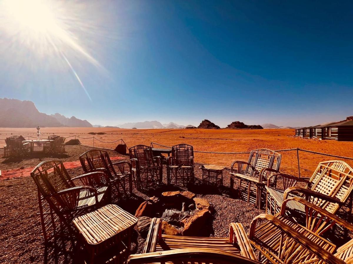 Wadi Rum Bedouin Tour With A Camp Экстерьер фото